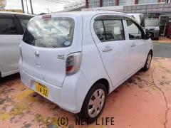 ダイハツ ミライース