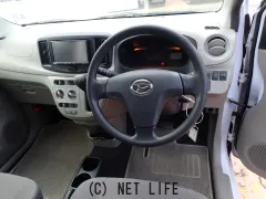 ダイハツ ミライース