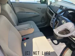 ダイハツ ムーヴ