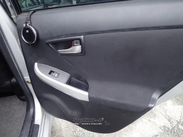 トヨタ プリウス