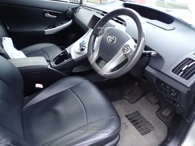 トヨタ プリウス