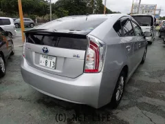 トヨタ プリウス