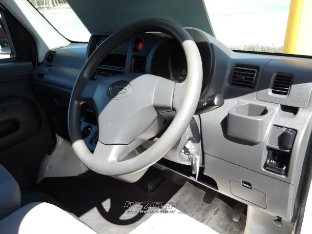 ダイハツ ハイゼットカーゴ