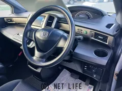 ホンダ フリードスパイク
