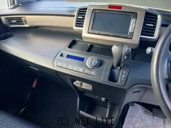 ホンダ フリードスパイク