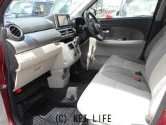 ダイハツ キャスト