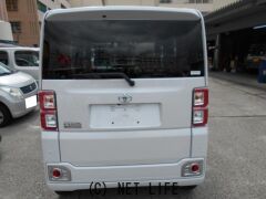 トヨタ ピクシスメガ