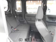 トヨタ ピクシスメガ