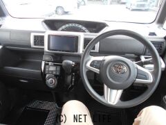 トヨタ ピクシスメガ