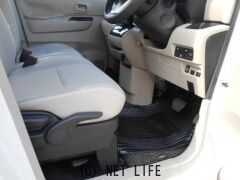 三菱 eKスペース