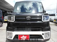 トヨタ ピクシスメガ