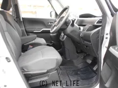 三菱 デリカD：2