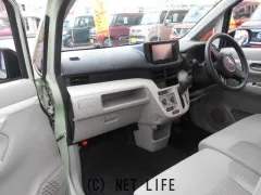 ダイハツ ムーヴ