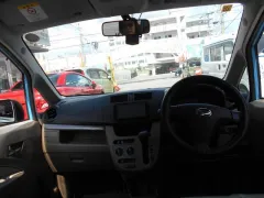 ダイハツ ムーヴ