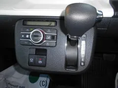 ダイハツ ムーヴキャンバス