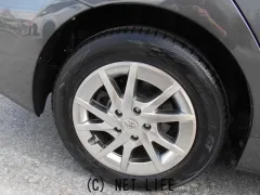 トヨタ プリウスα