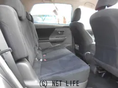 トヨタ プリウスα