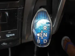 トヨタ プリウスα