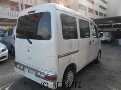 ダイハツ ハイゼットカーゴ