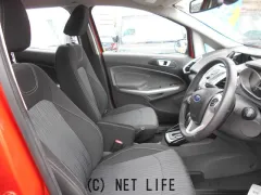 フォード エコスポーツ