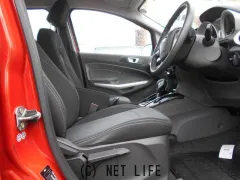 フォード エコスポーツ