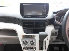 ダイハツ ムーヴ