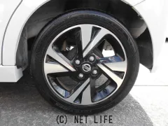 日産 ルークス