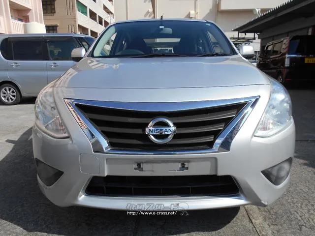 日産 ラティオ