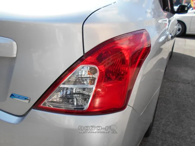 日産 ラティオ