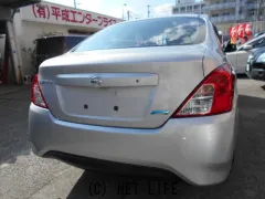日産 ラティオ