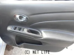 日産 ラティオ