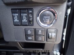 トヨタ ピクシスメガ