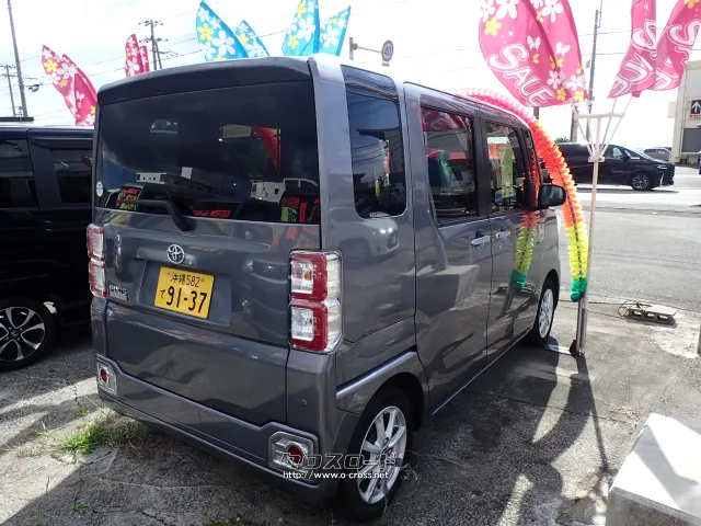 トヨタ ピクシスメガ