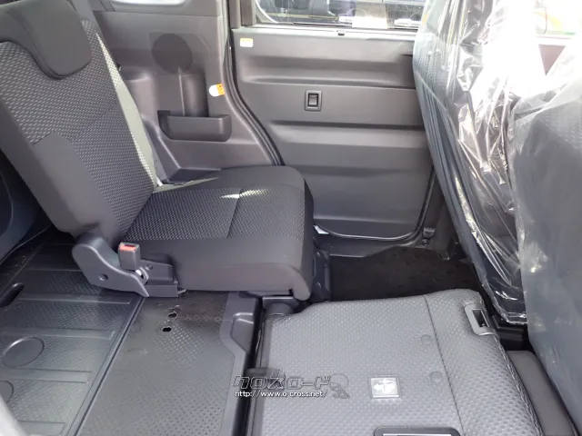 トヨタ ピクシスメガ