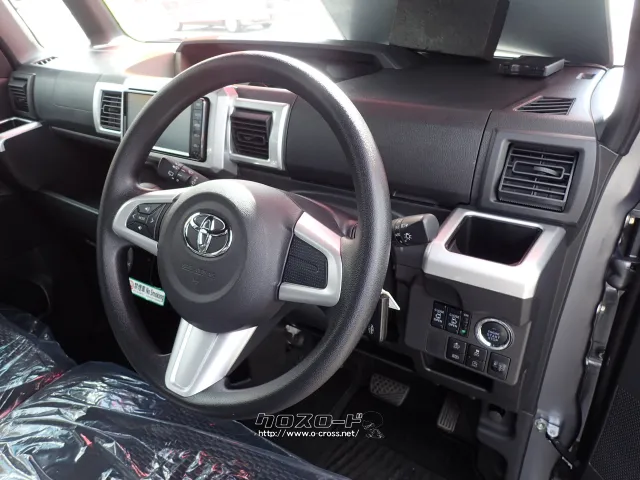 トヨタ ピクシスメガ