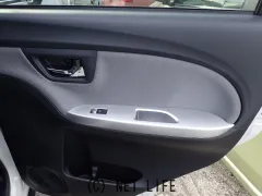 ダイハツ キャスト