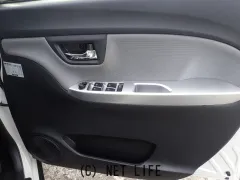 ダイハツ キャスト