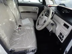 ダイハツ ムーヴキャンバス