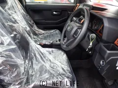 ダイハツ タフト