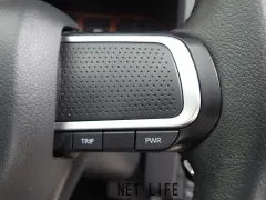 ダイハツ タフト