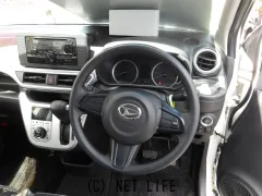 ダイハツ キャスト