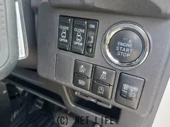 トヨタ ピクシスメガ