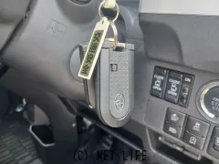 トヨタ ピクシスメガ