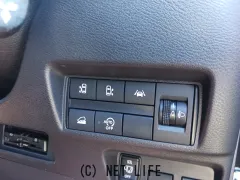 三菱 eKクロススペース
