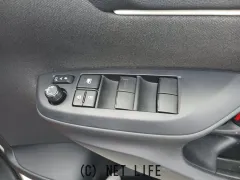 トヨタ ヤリス