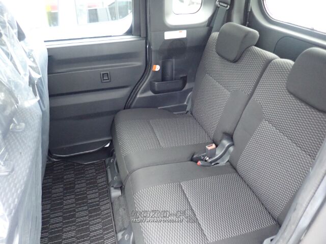 トヨタ ピクシスメガ