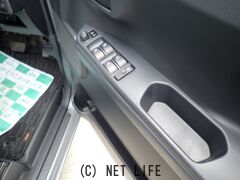 トヨタ ピクシスメガ