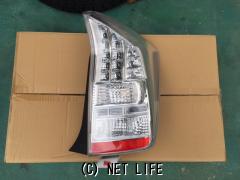 外装・エアロ トヨタ　 ZVW30 プリウス　テールランプ　右側