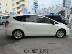 トヨタ プリウスα