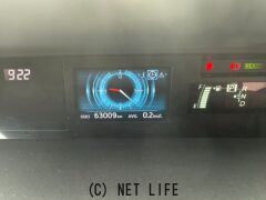 トヨタ プリウスα